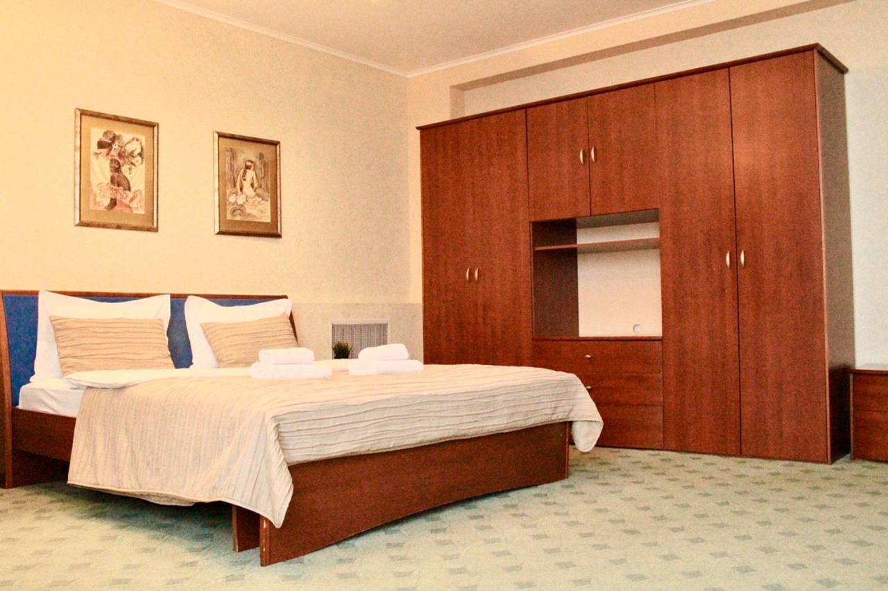 Павлодар Hotel Exterior photo